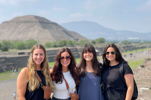 Pirámides de Teotihuacán y comida en casa de mi abuela