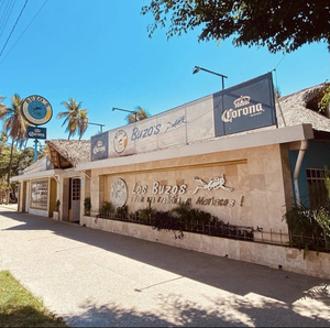 Buzos Costera - Restaurante de Mariscos en Acapulco