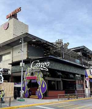 Congo Bar Cancun