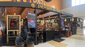 Jackson Black Mar y Tierra