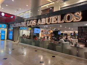 La Casa de Los Abuelos - Galerías Diana