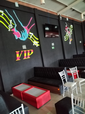LUXURY Discotec