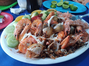 Marisquería El Tiburón.