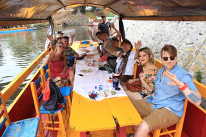 Mexico City: Xochimilco Trajinera Party, Mariachi & Drinks