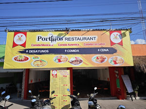Portillos restaurante comida mexicana y mariscos cancun