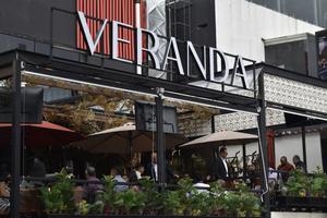 Veranda Saloon Bar