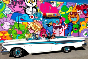 1h Classic Car Tour Miami Beach, Late Afternoon or Night Time.