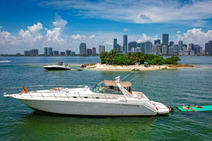5 Stars Yacht Party & Tour for 13 people