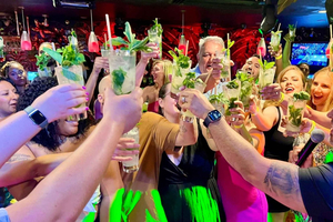 Mango's lekcje salsy, mojito, przekąski i muzyka na żywo