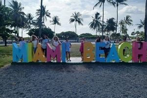 Miami 360° Luxury Van Tour – Beaches, Culture & Hidden Gems