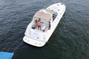 Miami Beach : location de yacht privé avec capitaine