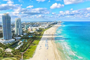 Miami Film and TV Locations Tour with Optional Vizcaya Museum