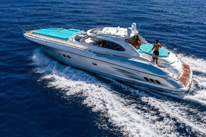 Miami Private Yacht Charter with Jet Skis Included