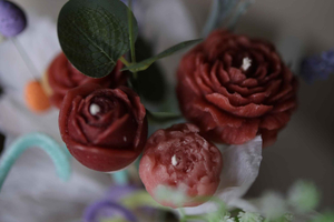 Botanical Candle & Floral Bouquet Design Experience in Milan