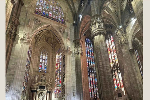 Duomo Express Tour with Rooftop and Museum Entry
