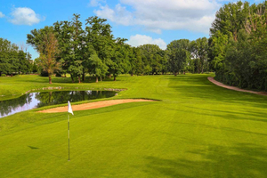 Milan: Play golf at Le Rovedine Golf Club