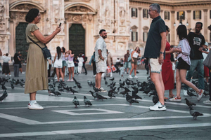 Milan: Private Walking Tour with a Local