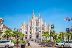 Milano: Yksityinen perhekierros vanhaan kaupunkiin ja tärkeimpiin nähtävyyksiin.