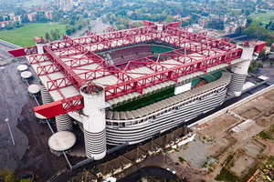 San Siro Stadium Skywalk Tour in Milan
