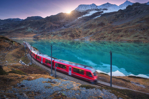 De Zwitserse Alpen per trein: Bernina en Sankt Moritz vanuit Milaan