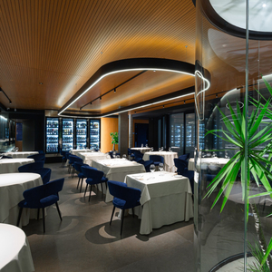 Acqua Restaurant
