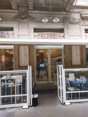 Pescaria (Milano - Via Solari)