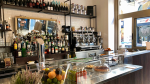 Pop | cocktail bar