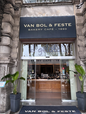 Van Bol & Feste