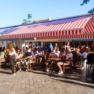 Barbacane Bar