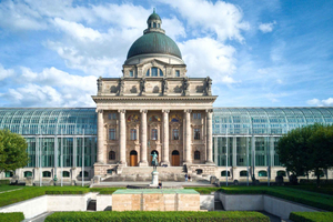 Visite privée à pied de Munich avec entrée au musée BMW et au Welt