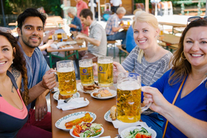 Visite privée de Munich à vélo avec pause déjeuner dans un jardin à bière