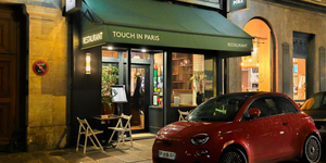 Touch In Paris
