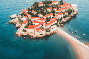 Depuis Tirana : excursion d'une journée à Budva et Kotor