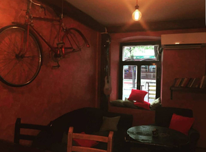 Akademia Bar