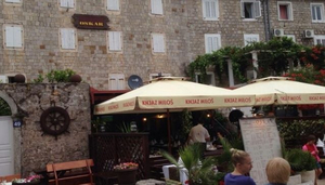Cafe Oscar