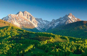 Eco Lodge & Katun Tresnjevik