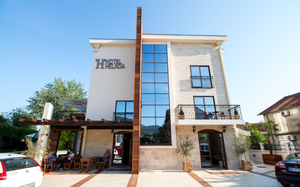 Hotel Helada