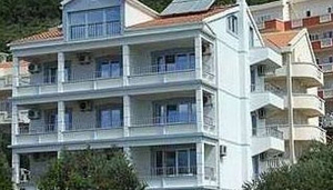 Medin Apartments Petrovac