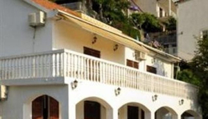 Zoran Apartments