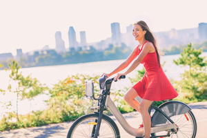 Bike Tour of Montreal Top Attractions with Private Guide