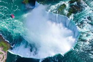 From Montreal: Toronto, Niagara Falls & 1000 Islands Tour