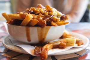 Montreal: Best of Montreal Food Walking Tour with Tastings