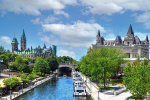 Privat dagstur fra Montreal til Ottawa med museumsbilletter