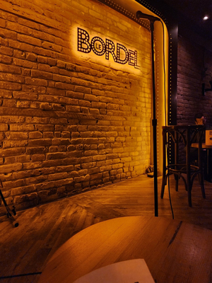 Le Bordel Comédie Club