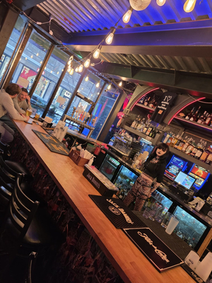 Piranha Bar