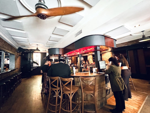 Pub Quartier Latin