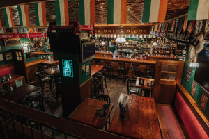 Mollie's Pub