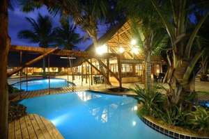 Pomene Bay Lodge