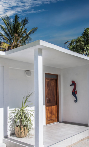 Private Studio with Pool and Kitchen