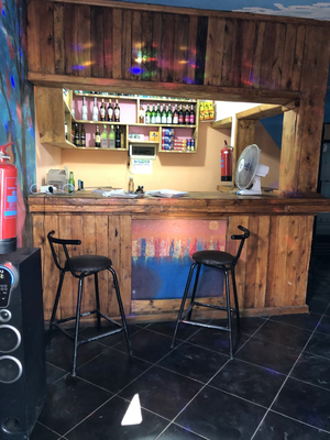 Vibu’s Bar
